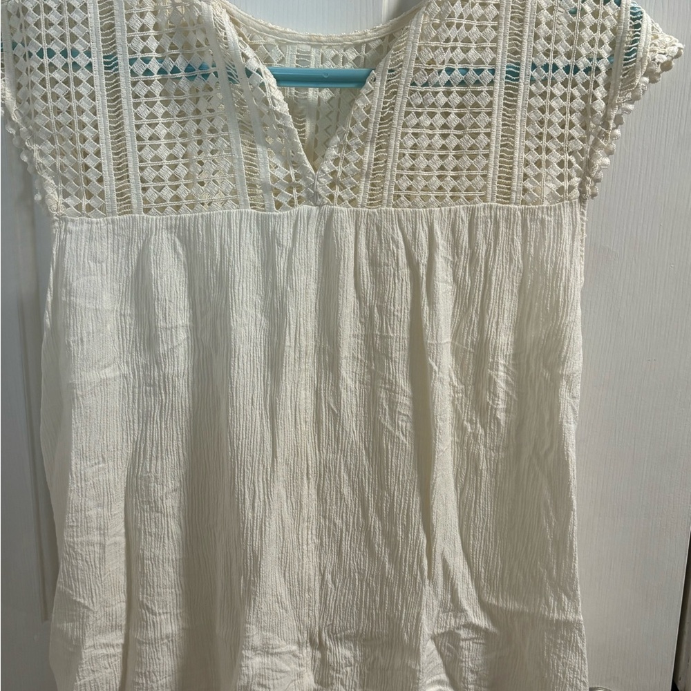 H&M Cream Crochet Top size 4